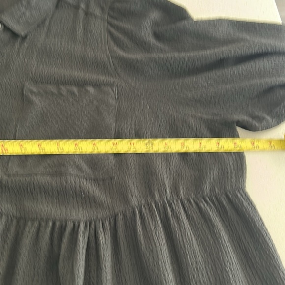 Torrid Peplum Crinkle Flannel Gauze Button Up Top Size 5 - Picture 9 of 11